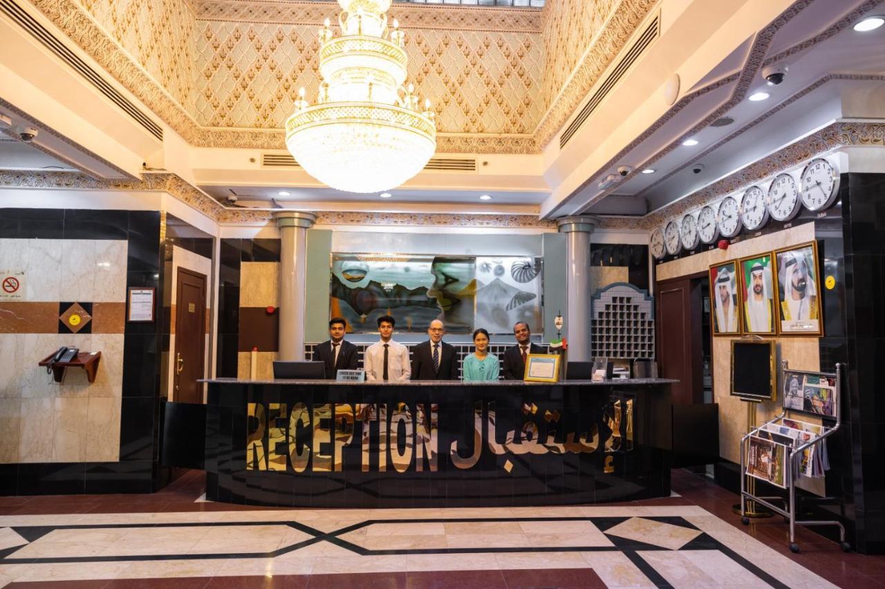 Three 888 Hotel Дубай Екстер'єр фото